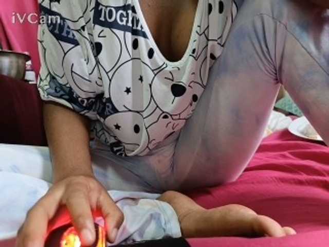 Missaudreys live cam on BongaCams