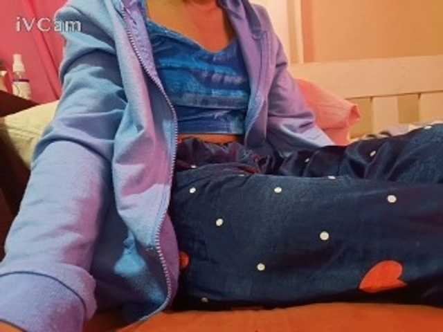Missaudreys live cam on BongaCams