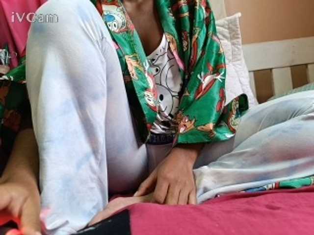 Missaudreys live cam on BongaCams