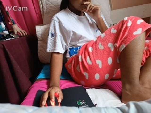 Missaudreys's BongaCams show and profile