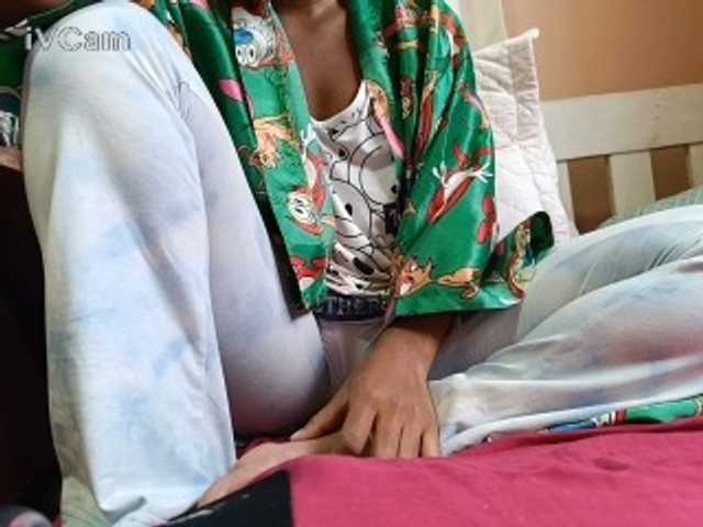 Missaudreys live cam on BongaCams