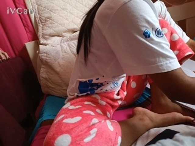 Missaudreys's BongaCams show and profile