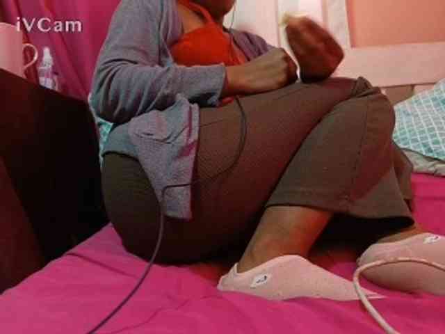 Missaudreys Live Webcam on BongaCams