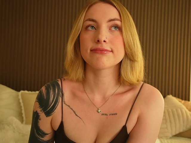 peach_in_stockings live webcam show