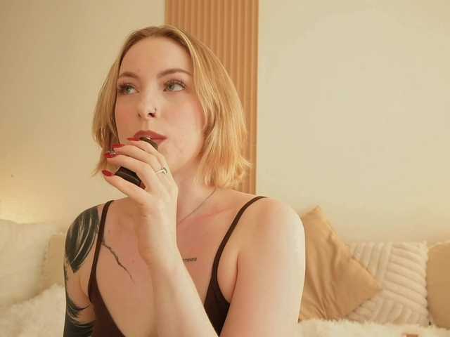 TouchMyAss live cam on BongaCams