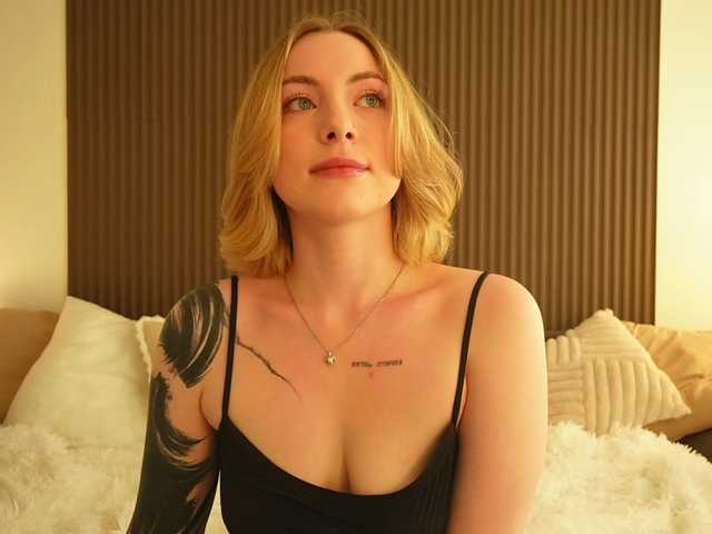 TouchMyAss live cam on BongaCams
