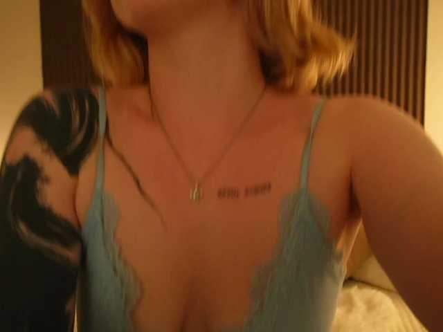 TouchMyAss live cam on BongaCams