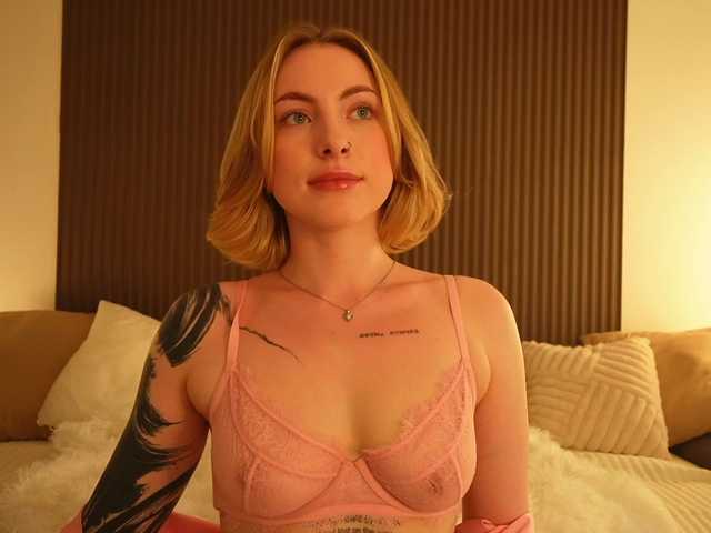 TouchMyAss live cam on BongaCams
