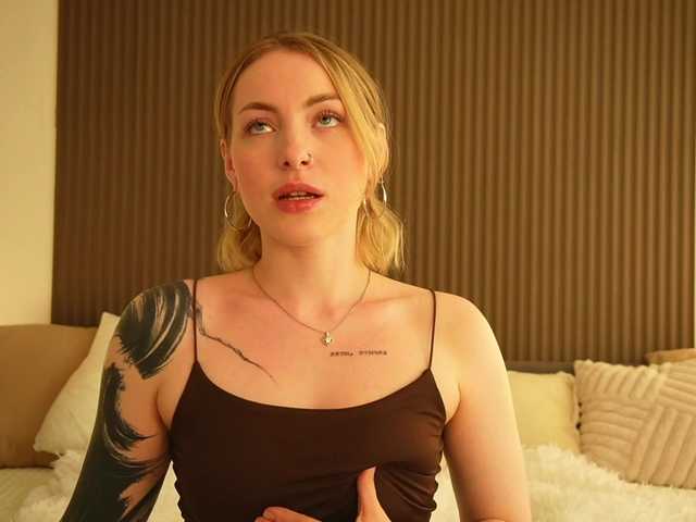TouchMyAss live cam on BongaCams