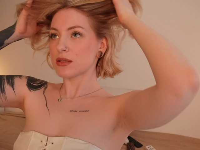 TouchMyAss's BongaCams show and profile