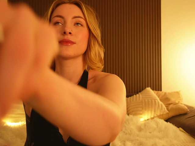 TouchMyAss live webcam show