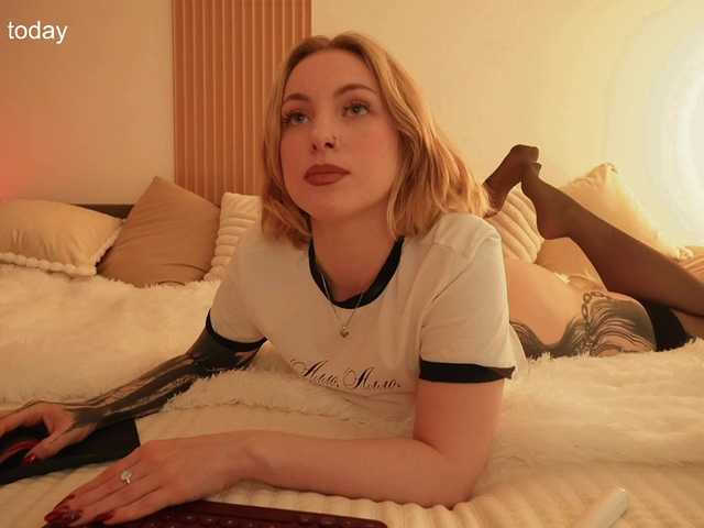 TouchMyAss live cam on BongaCams