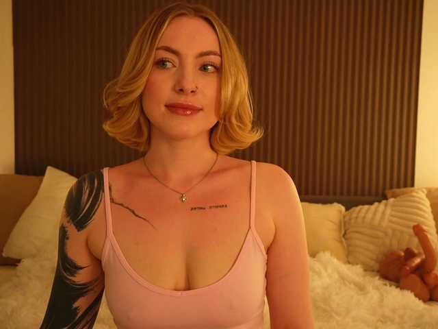 TouchMyAss live cam on BongaCams