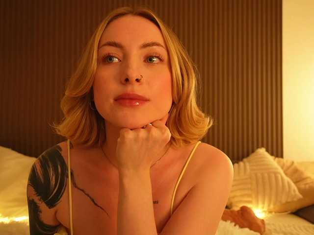 TouchMyAss live cam on BongaCams