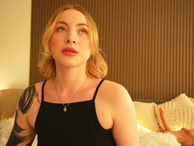 TouchMyAss Прямой эфир на BongaCams