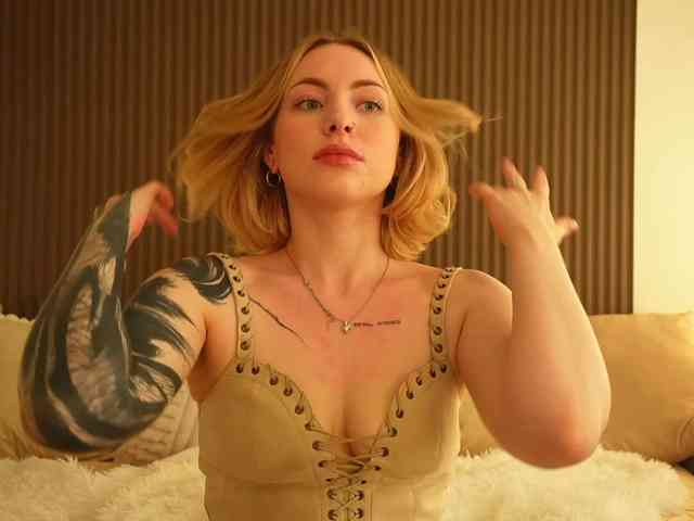 TouchMyAss Sex Cam Show