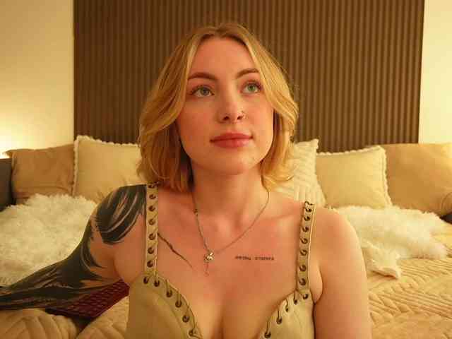 TouchMyAss Sex Cam Show