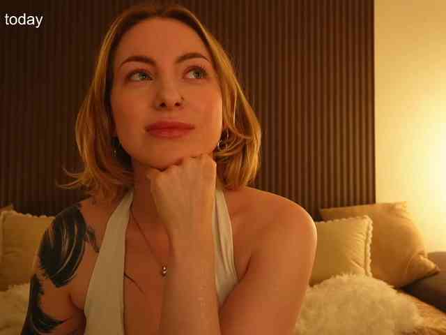 TouchMyAss Sex Cam Show