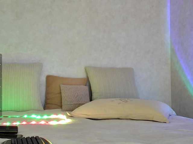 Rosea live cam on BongaCams