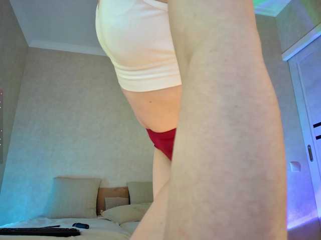 Rosea live cam on BongaCams