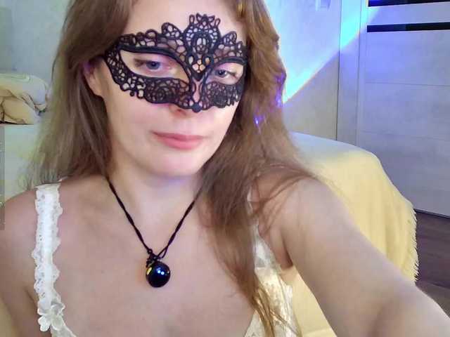 Rosea live cam on BongaCams