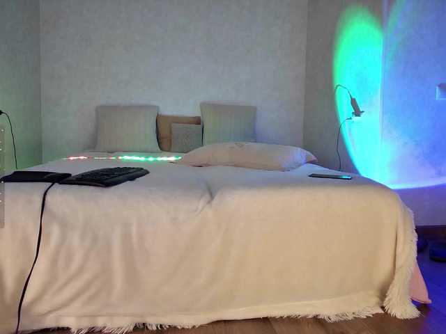 Rosea live cam on BongaCams