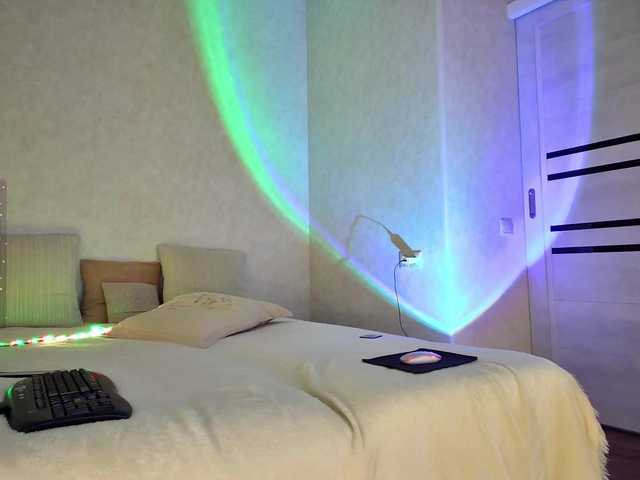 Rosea live cam on BongaCams