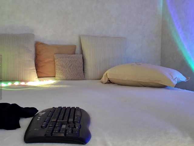 Rosea live cam on BongaCams