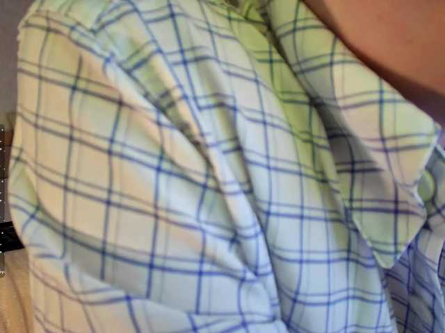 Rosea live cam on BongaCams
