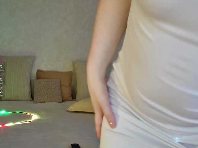 Rosea live cam on BongaCams