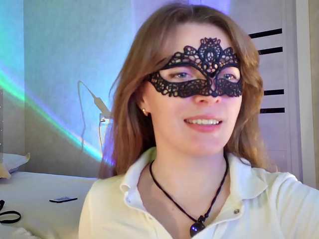 Rosea, en vivo ahora en BongaCams