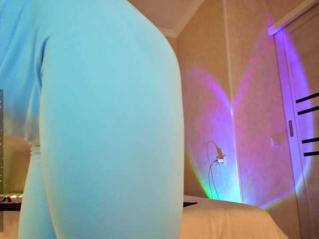 Rosea live webcam show