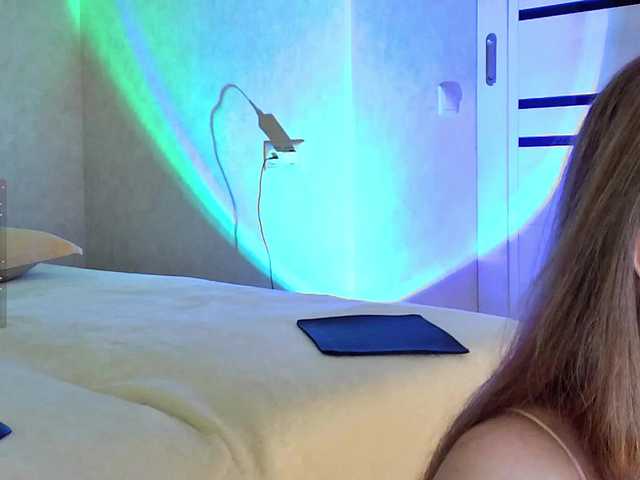 Rosea live cam on BongaCams