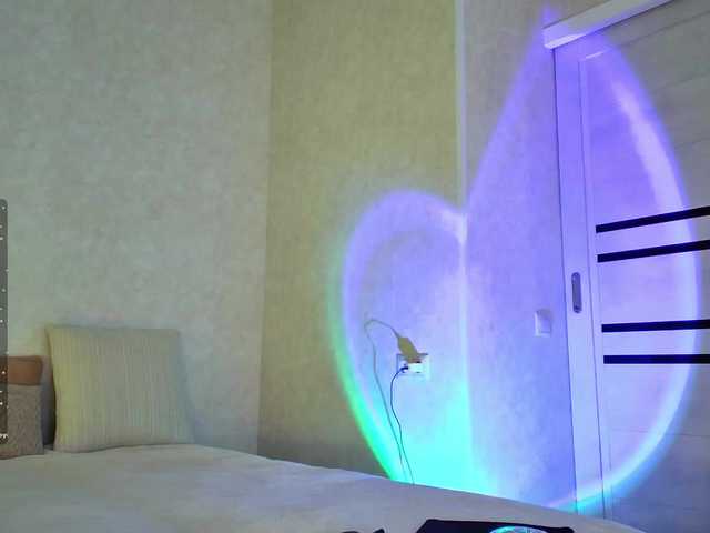 Rosea live webcam show