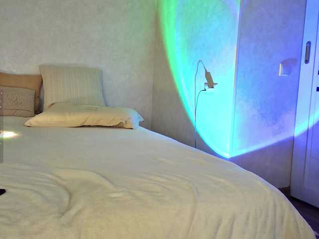 Rosea live cam preview