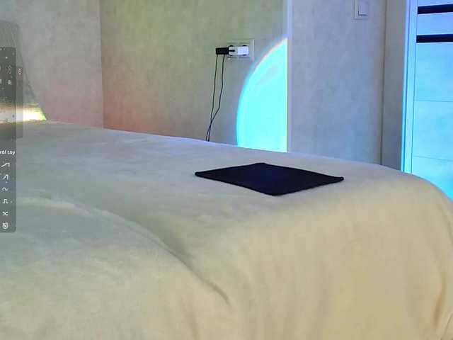 Rosea live cam on BongaCams