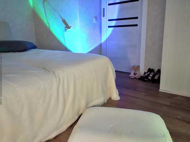 Rosea live cam on BongaCams