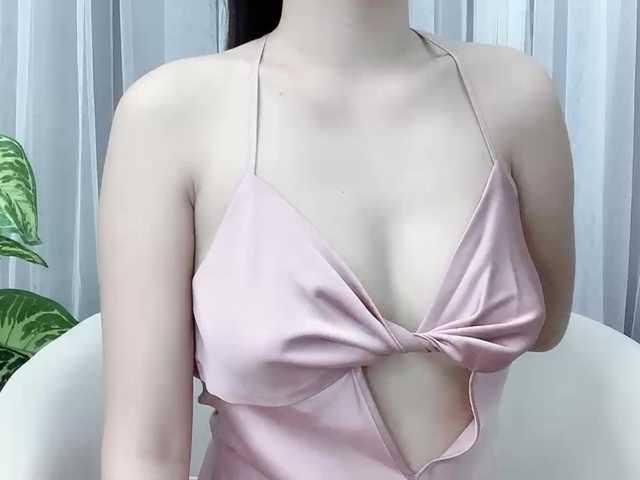 MieChan's BongaCams show and profile