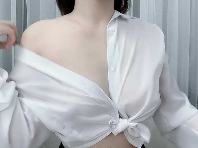 MieChan live cam on BongaCams