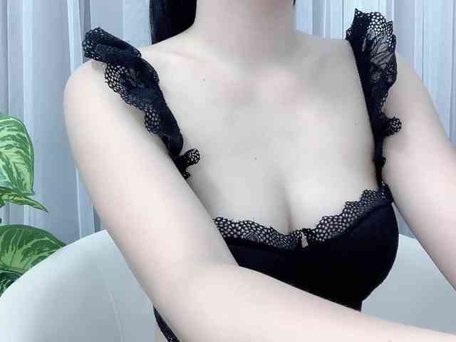MieChan webcam