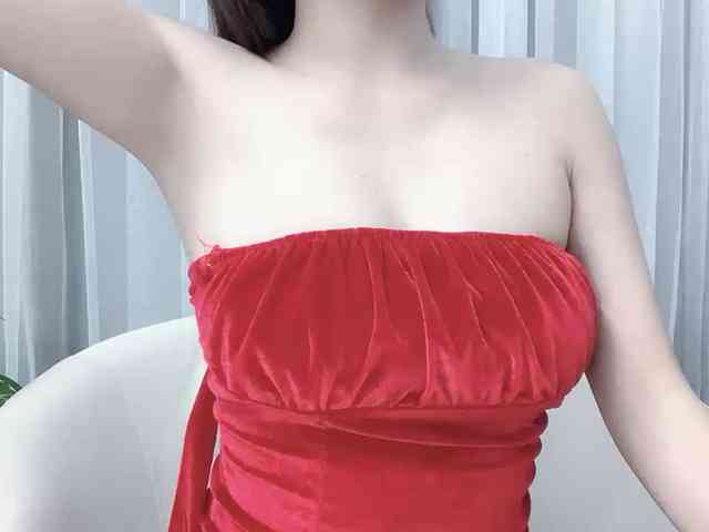 MieChan webcam