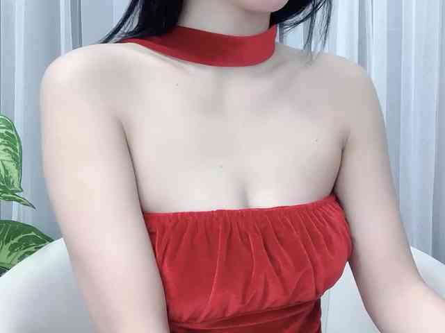 MieChan webcam