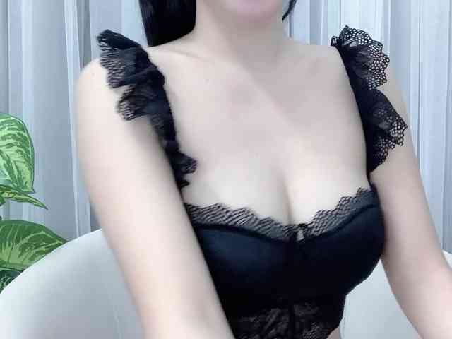 MieChan webcam