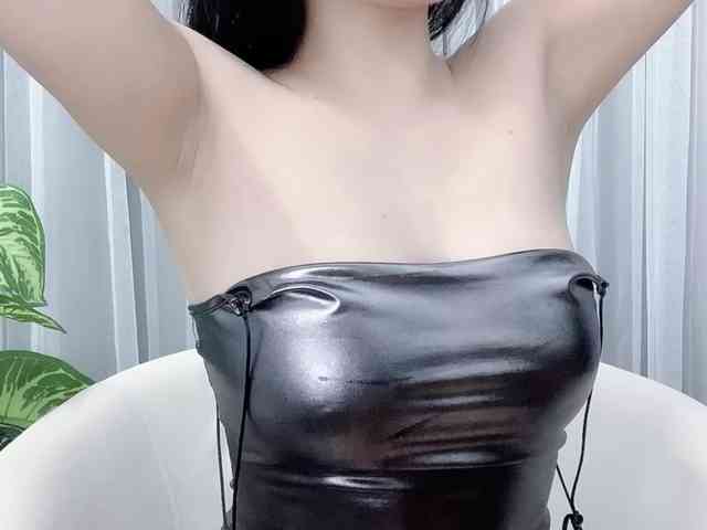 MieChan webcam