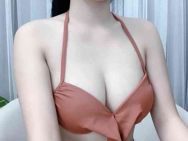 MieChan webcam