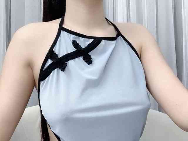 MieChan webcam