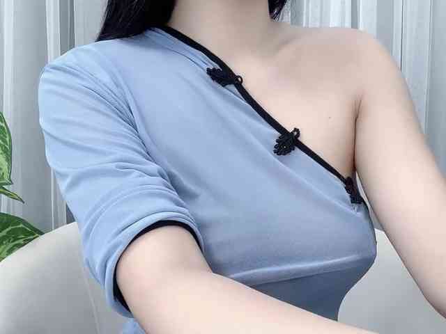 MieChan webcam