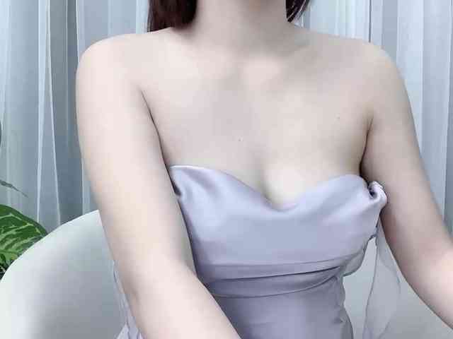 MieChan webcam