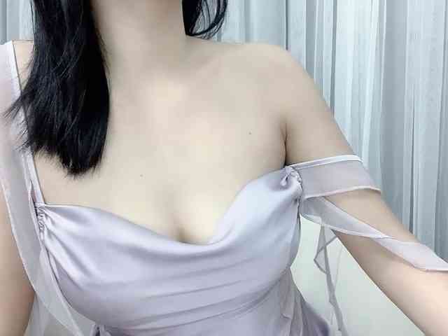 MieChan webcam