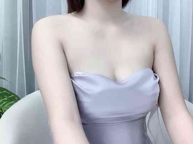 MieChan webcam